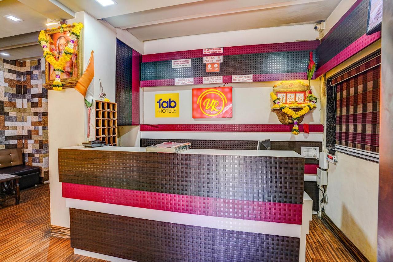 布哈延达尔 Fabexpress Vinyasa Residency酒店 外观 照片